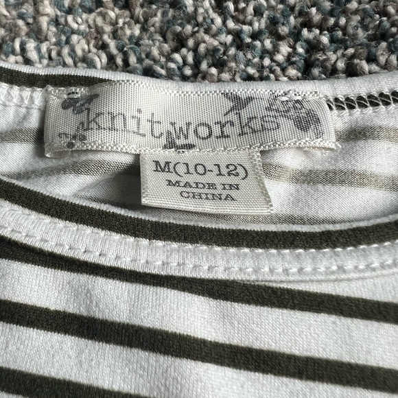 2pc Green Velvet Dress - Picture 3 of 3